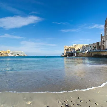Townhouse * Sliema